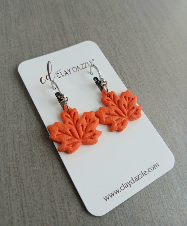 MAPLE LEAF Dangles