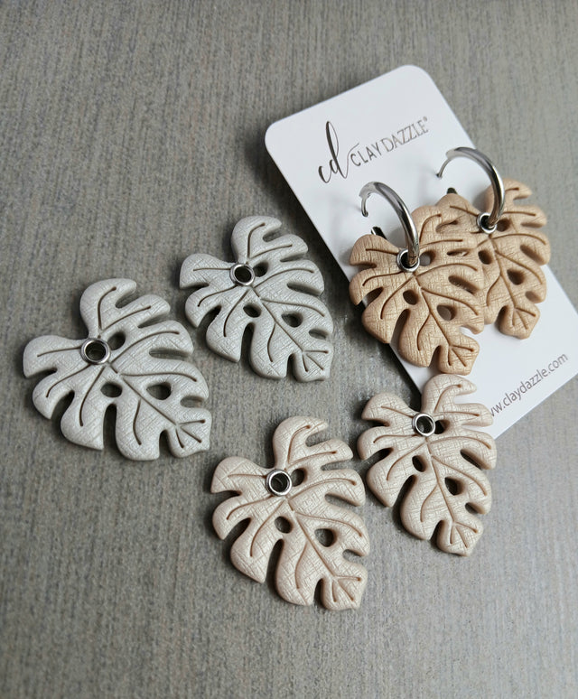 MONSTERA Huggie Hoops
