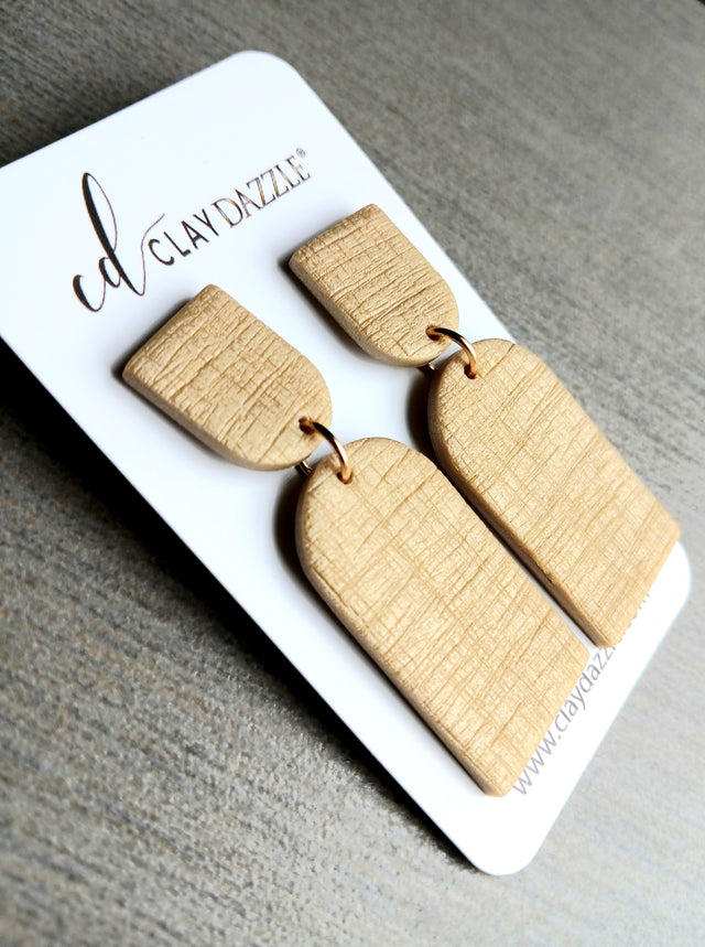 MAYA Dangles