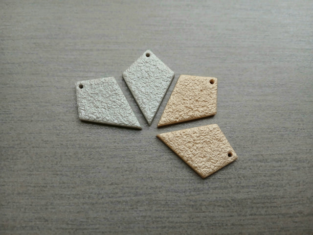QUADRANGLE Charms (1 Pair)